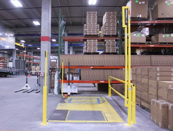 Single Opening Cantilever Gate