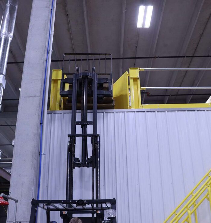 Pallet Self-Closing Safety Gate