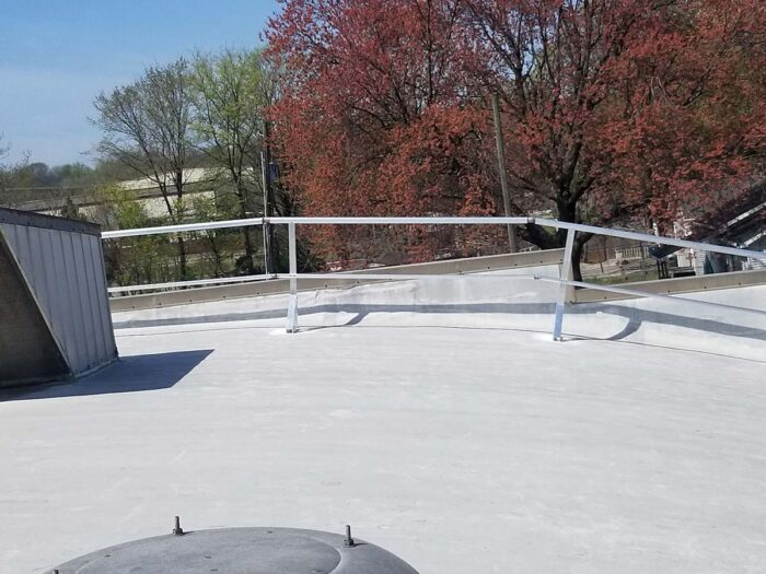 Aluminum Fixed Top Mounted Guardrails