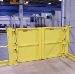 Pallet Self-Closing Safety Gate