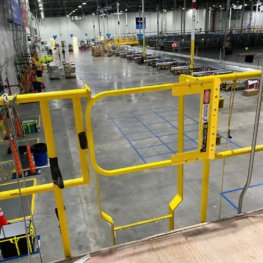 Single Self-Closing Safety Gate