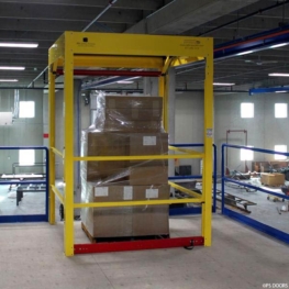 Mega Dual Mezzanine Safety Gate