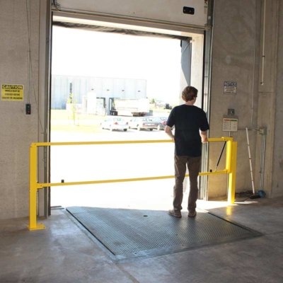 Single Opening Cantilever Gate