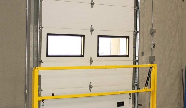Single Opening Cantilever Gate