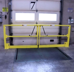 Split Opening Cantilever Gate