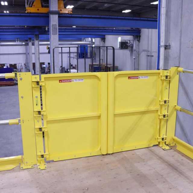 Pallet Self-Closing Safety Gate – CAI Safety Systems, Inc.