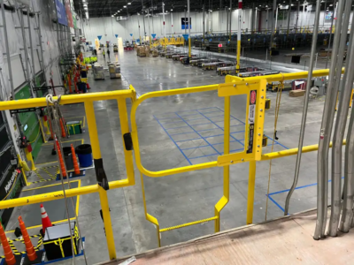 Single Self-Closing Safety Gate